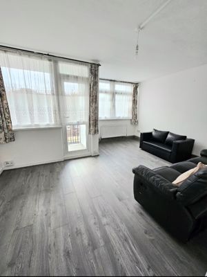 LOUNGE- click for photo gallery